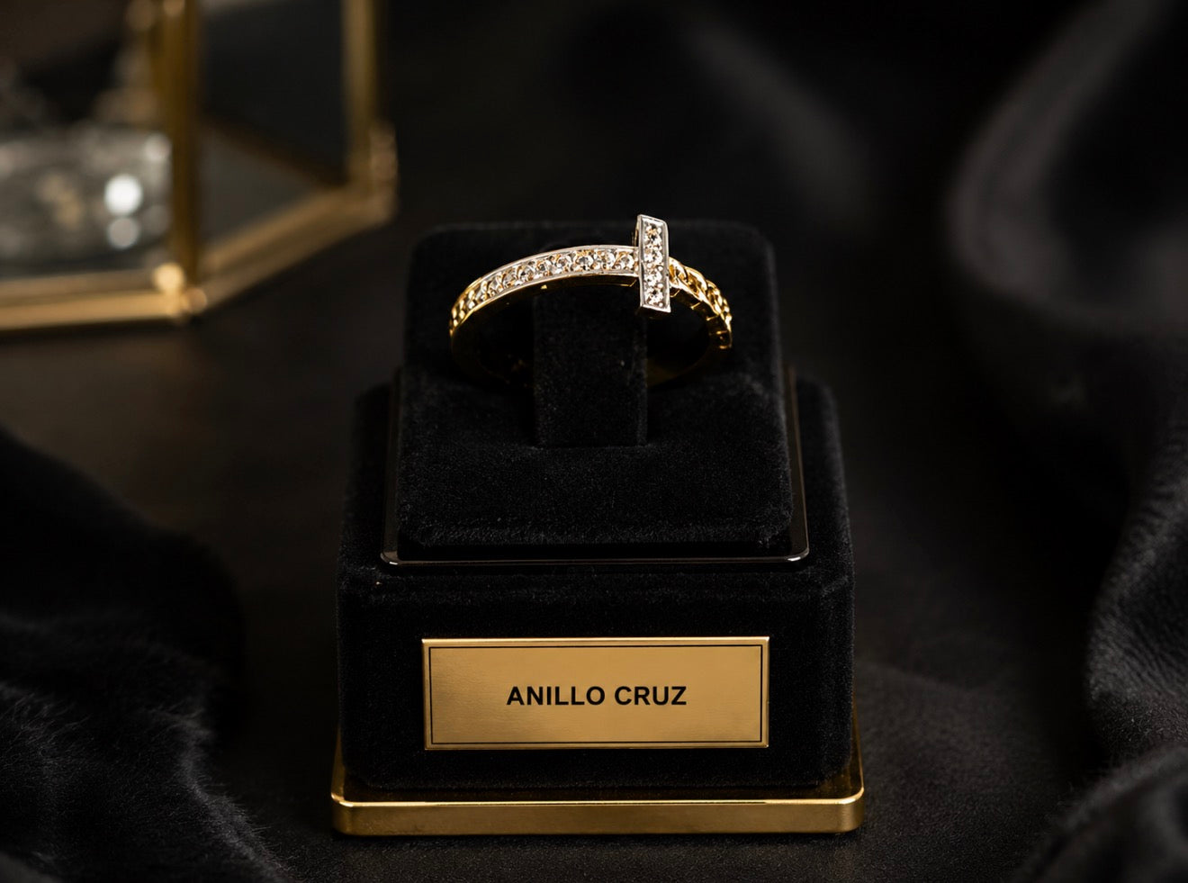 Anillo de cruz